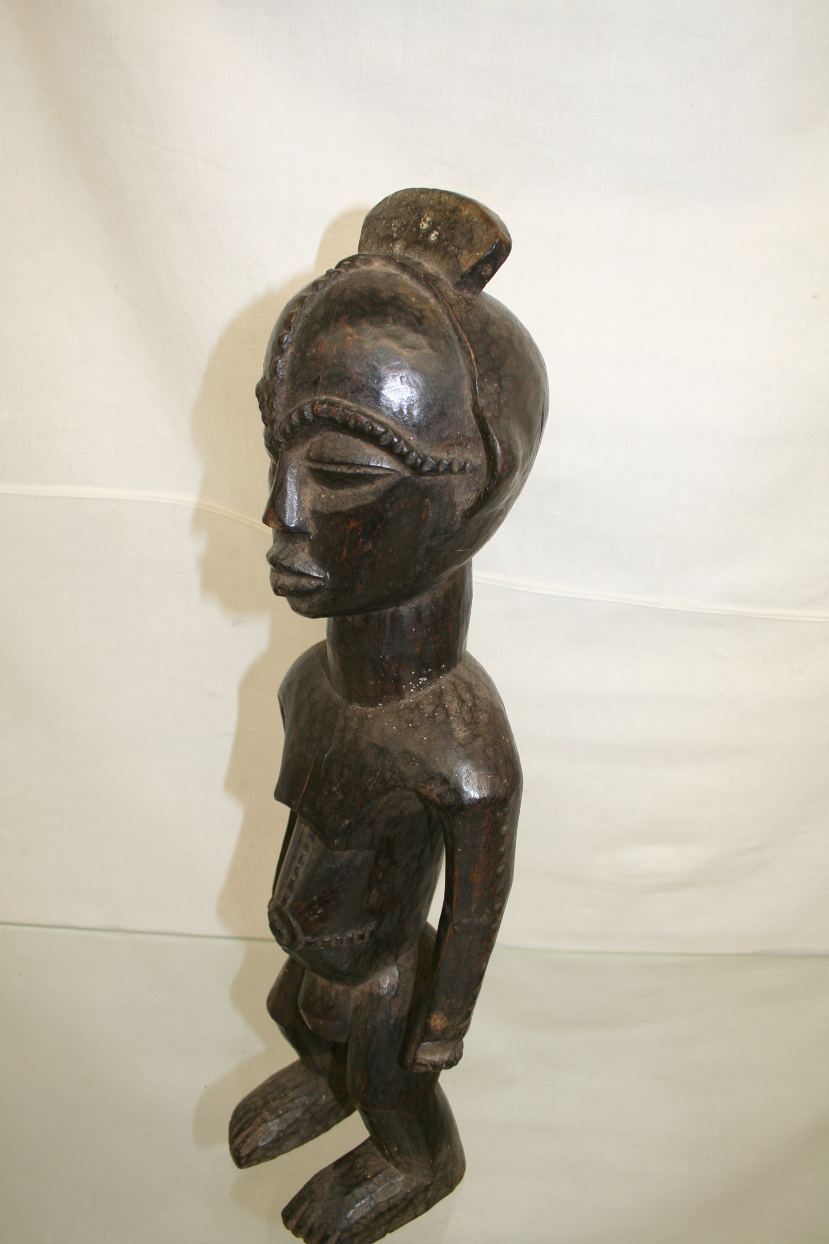 tabwa (statue), d`afrique : rép;dém du  Congo , statuette tabwa (statue), masque ancien africain tabwa (statue), art du rép;dém du  Congo  - Art Africain, collection privées Belgique. Statue africaine de la tribu des tabwa (statue), provenant du rép;dém du  Congo , 1680; statue d